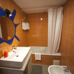 Hotel Made Inn 2* Стандартный номер с различными типами кроватей фото 4