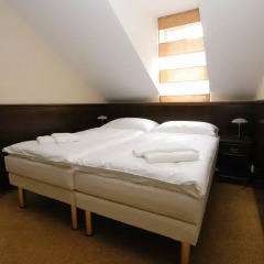 Отель Villa Gloria 2* Апартаменты с различными типами кроватей фото 11