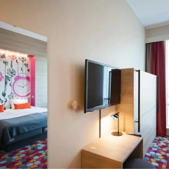 Отель Motel L Hammarby Sjöstad 3* Стандартный семейный номер с двуспальной кроватью фото 7