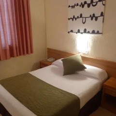 Aneto Hotel Стандартный номер с двуспальной кроватью фото 12