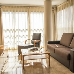Отель Apartamentos Plaza Picasso Апартаменты с различными типами кроватей фото 7
