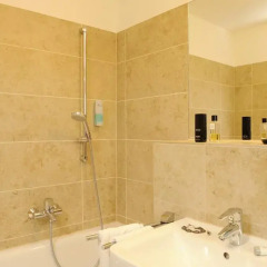 Hotel Blauer Bock 3* Номер с общей ванной комнатой фото 6