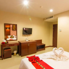Отель Patong Hemingways Пхукет удобства в номере фото 2
