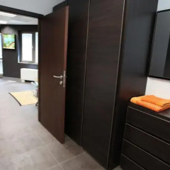 Апартаменты Apartment House - Delta комната для гостей фото 4