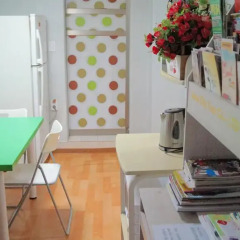 Отель Sinchon Alpha Guest House 4 в номере