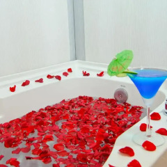 Anh Minh Hotel 2* Люкс с различными типами кроватей фото 4