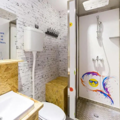 Chillout Hostel Zagreb Кровать в общем номере с двухъярусными кроватями фото 12