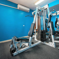 Отель Wyndham Garden Guam фитнесс-зал
