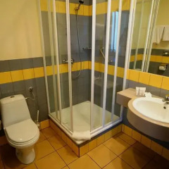 Hotel Tumski 3* Стандартный семейный номер с двуспальной кроватью фото 12