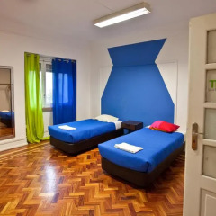 Отель Tagus Palace Hostal 2* Стандартный номер с 2 отдельными кроватями (общая ванная комната)