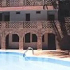 Отель Ouarzazate Le Tichka Марокко, Уарзазат - отзывы, цены и фото номеров - забронировать отель Ouarzazate Le Tichka онлайн спортивное сооружение