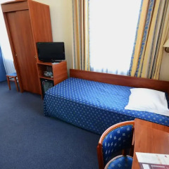 Hotel Tumski 3* Стандартный семейный номер с двуспальной кроватью фото 7
