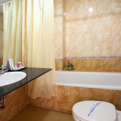 Truong Giang Hotel 2* Стандартный номер с двуспальной кроватью фото 2