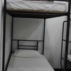 Hanoi Light Hostel Кровать в женском общем номере с двухъярусной кроватью фото 3