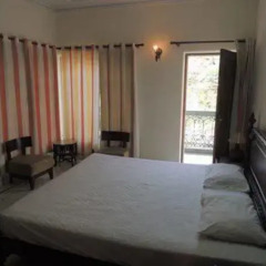 Отель Lakeway Apartments and Rooms Непал, Покхара - отзывы, цены и фото номеров - забронировать отель Lakeway Apartments and Rooms онлайн комната для гостей фото 5