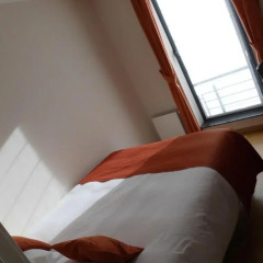 Отель HOUSINGBRUSSELS 3* Стандартный номер фото 3