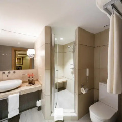 Гостиница Luciano Spa 5* Семейная студия с двуспальной кроватью фото 12