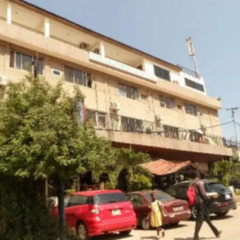 Отель Niagara Inn парковка
