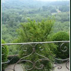 Отель Castello Di Strambinello Италия, Шампорше - отзывы, цены и фото номеров - забронировать отель Castello Di Strambinello онлайн балкон