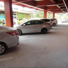 Отель My Place Phuket Airport Mansion парковка