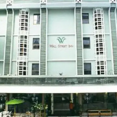 Отель Wall Street Inn Бангкок