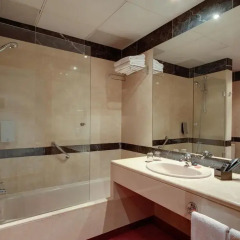 Отель Rafaelhoteles Ventas 4* Стандартный номер разные типы кроватей