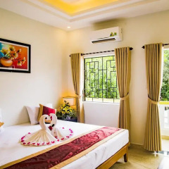 Отель Mi Kha Homestay 3* Улучшенный номер с различными типами кроватей фото 11