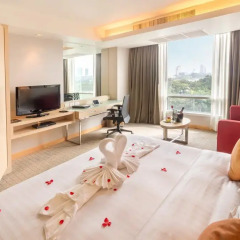 12th Avenue Hotel Bangkok 4* Номер Делюкс с различными типами кроватей фото 3