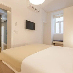 Отель Feels Like Home Rossio Prime Suites 4* Стандартный номер с различными типами кроватей фото 3