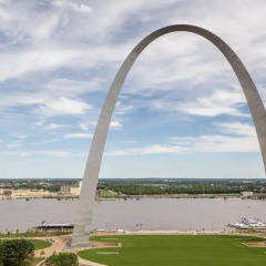 Отель Hyatt Regency St. Louis at The Arch 4* Стандартный номер с двуспальной кроватью фото 2