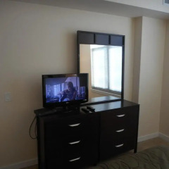 Отель Weichert Suites at Wisconsin Place США, Бейлис-Кроссроудс - отзывы, цены и фото номеров - забронировать отель Weichert Suites at Wisconsin Place онлайн удобства в номере