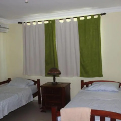 Отель Shirley's Beach Place детские мероприятия