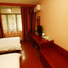 Отель Zhengfu Caotang Decent Inn 2* Номер Делюкс с 2 отдельными кроватями фото 3