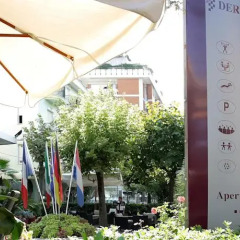 Hotel Derby Римини парковка