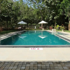 Отель Refresh Cabana Garden бассейн фото 3