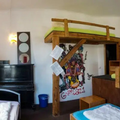 Lollis Homestay - Hostel Кровать в общем номере с двухъярусной кроватью фото 11