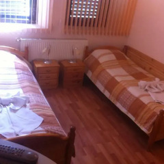 Отель Toncho"s Guest House & Mehana Велико Тырново сауна