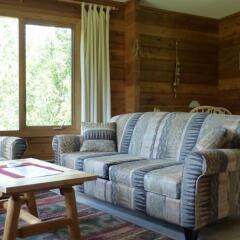 Mica Mountain Lodge Log Cabins In Valemount Canada From 253