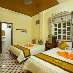 Отель Homestay Thanh Phuong 2 2* Улучшенный номер с различными типами кроватей фото 4