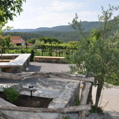 Pliskovica Youth Hostel