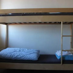 Bodø Hostel Кровать в мужском общем номере с двухъярусной кроватью