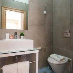 Отель Feels Like Home Rossio Prime Suites 4* Стандартный номер с 2 отдельными кроватями фото 6