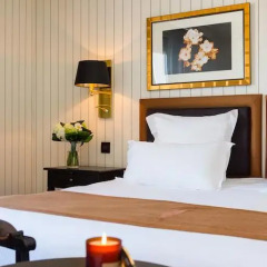 Hotel Barriere Le Majestic 5* Улучшенный номер с двуспальной кроватью фото 5
