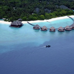 Отель Adaaran Prestige Water Villas 5* Вилла фото 2