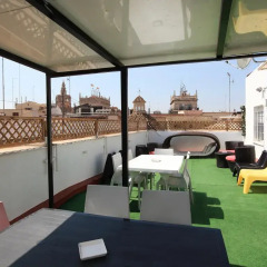Отель Center Valencia Youth Hostel Испания, Валенсия - 2 отзыва об отеле, цены и фото номеров - забронировать отель Center Valencia Youth Hostel онлайн бассейн