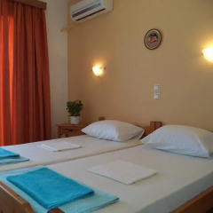 Апартаменты Antonios Apartments Пляж Стегна комната для гостей фото 4