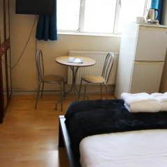 Отель Commercial Rd Homestay Стандартный номер с различными типами кроватей фото 9