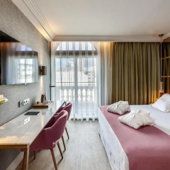 Отель Barceló Emperatriz 5* Номер категории Премиум с различными типами кроватей фото 11