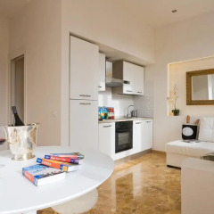 Отель TownHouse by the Spanish Steps Апартаменты с различными типами кроватей фото 7