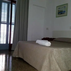 Отель Hostal Las Nieves Стандартный номер с двуспальной кроватью